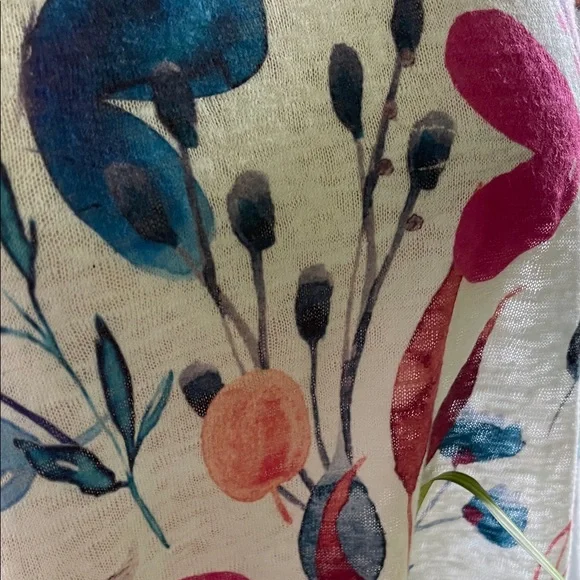 Vibrant Multicolor Tunic Top - Picture 7 of 7